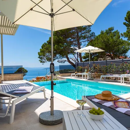 Holiday home Eudora Makarska